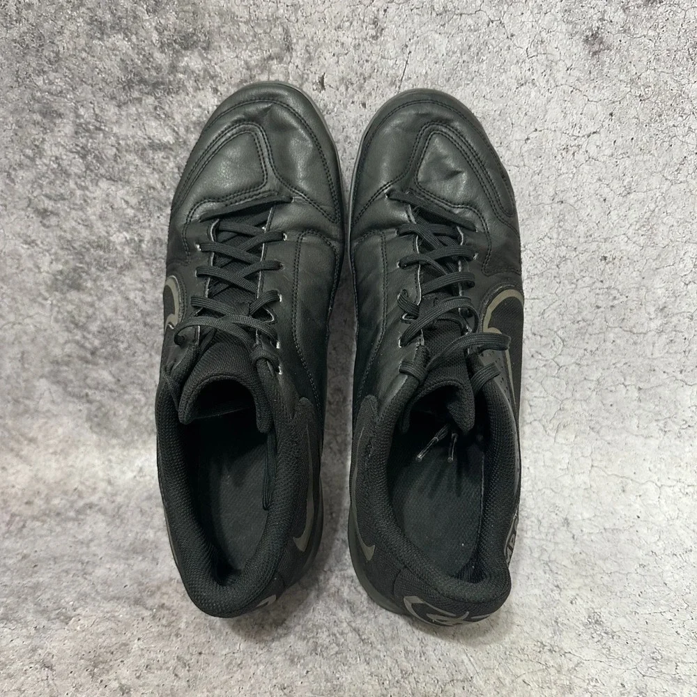 Nike Tiempo Legend 9 Club IC Mens 10.5 Black Indoor Soccer Shoes DA1189-004